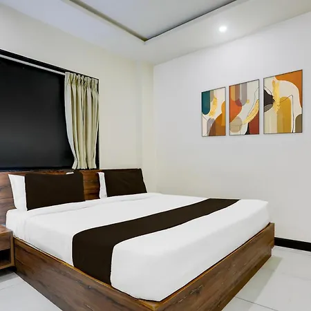 Super Townhouse Shivamogga Formerly Karthik Bhavan-2