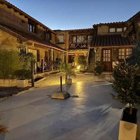 Curahue Apart Hotel-2