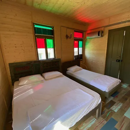Latibule Adahan Guest House-3