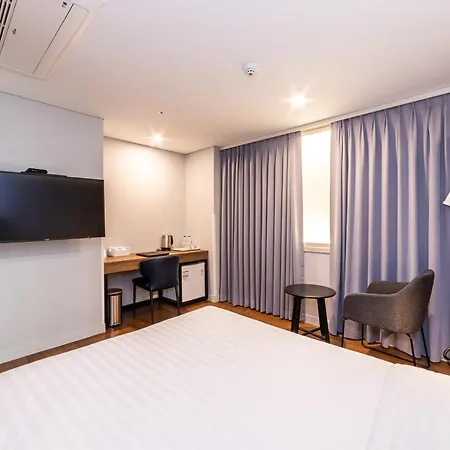 New Seoul Hotel Myeongdong-2