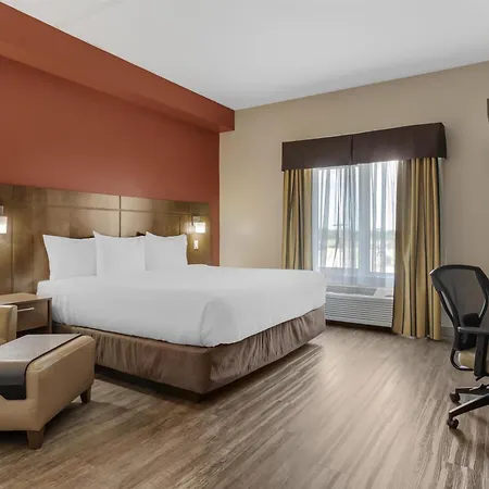 Best Western Plus Winnipeg West-2