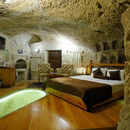 Harman Cave Hotel-3