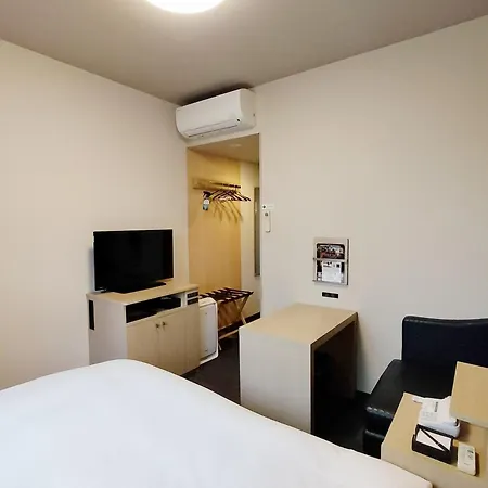Hotel Route-Inn Takaoka Ekimae-3