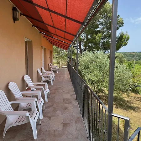 Domaine Maxxim-3
