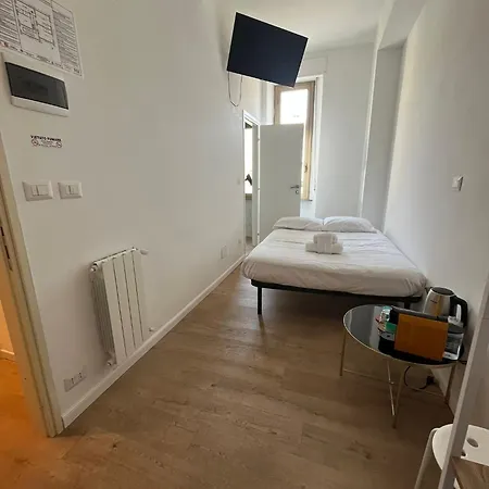 Cavalleggeri Rooms Opposite St Peters Basilica-2