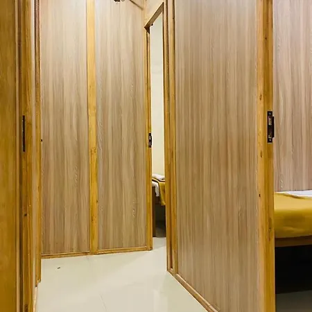 Royal Cabin Stay-3