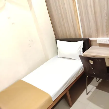 Royal Cabin Stay-2