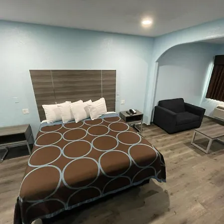 Super Stay Inn By Oyo Humble Iah East-3