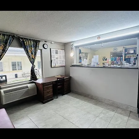 Hallmark Inn By Oyo Fort Wayne-2