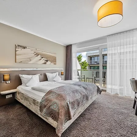 Strand No 1 Hotel Strand No 1 - Doppelzimmer 7 - Landseite-3