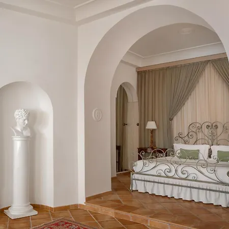 Hotel Caesar Augustus-3