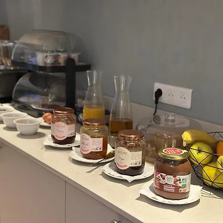 Merryl Hotel-2