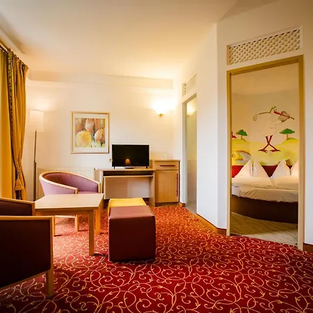 Thermenhotel Vier Jahreszeiten-2