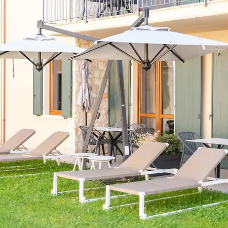 June Stay Lake Garda-2