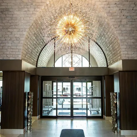 Embassy Suites By Hilton Chicago Schaumburg Woodfield-2