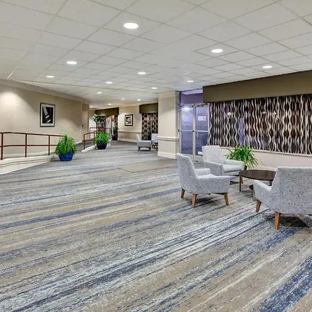 Holiday Inn Express Nashville-Downtown - Broadway By Ihg-3