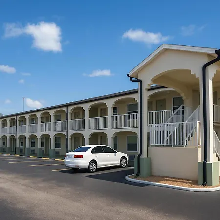 Days Inn By Wyndham Bradenton I-75-3