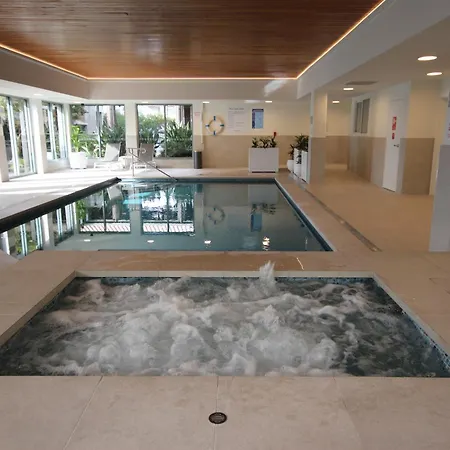 Cumberland Lorne Resort-2