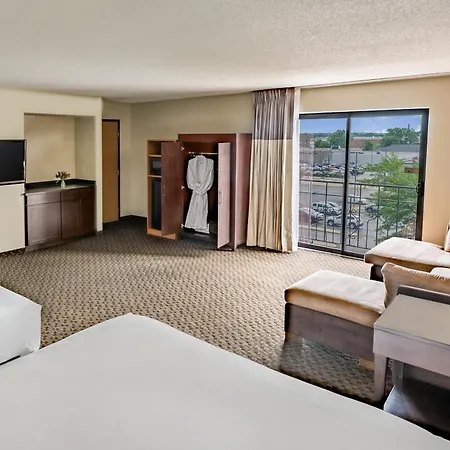 Hyatt Regency Green Bay-3