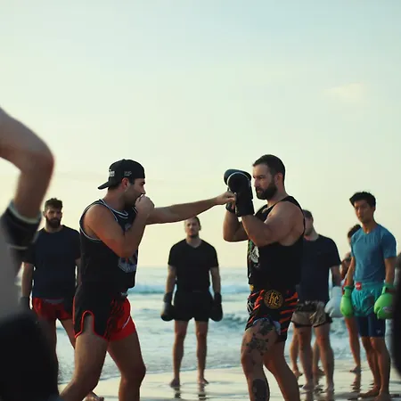 Jungles Edge Hotel, Jiu Jitsu, Muay Thai Retreat Center-3