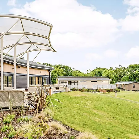 Woodside Coastal Retreat-3