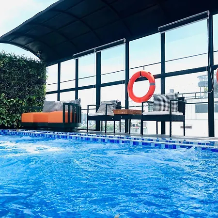 Shining Central Hotel & Spa-2