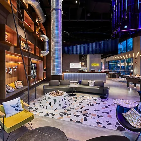 Moxy Taichung-3