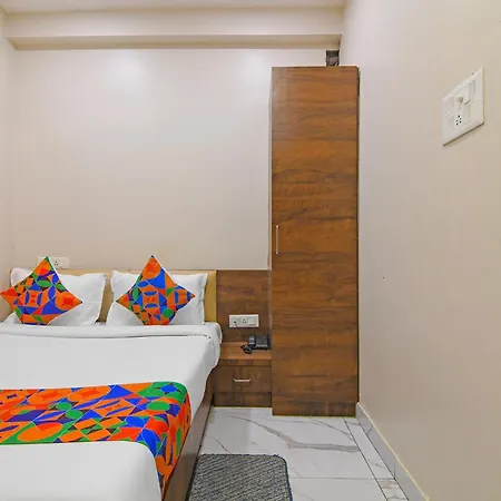 Fabhotel Dak Plaza-2