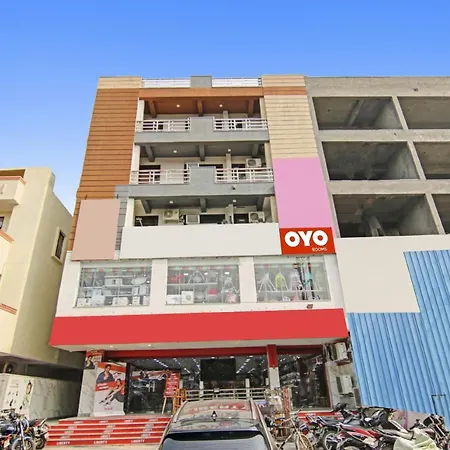 Super Hotel O Rishabh Inn-2