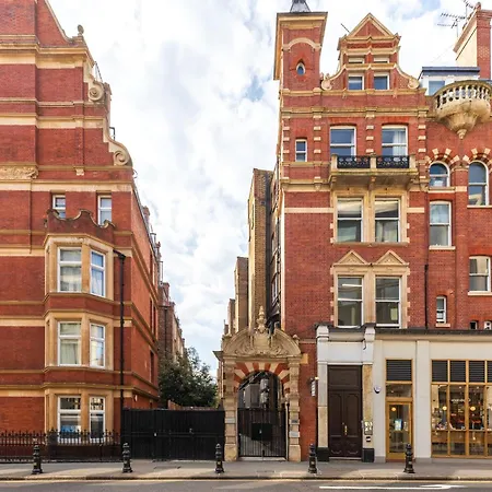 Kensington High Street Suites-2