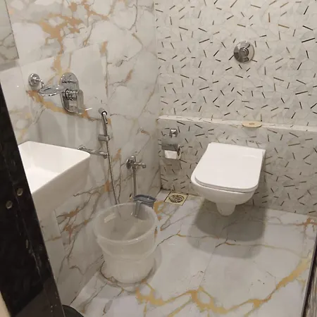 Hotel Priceless Galaxy Nesco Goregoan Mumbai-2