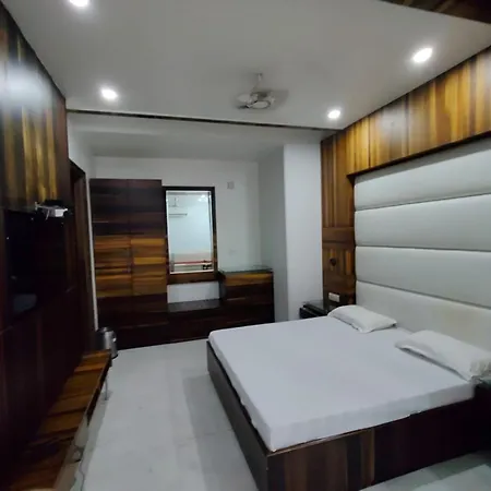 Seven Seas Guest House-2