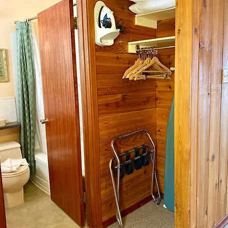 Rocky Mountain Springs Lodge-2