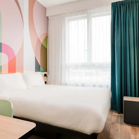 B&B Hotel Luxembourg Centre Cloche D'Or-3
