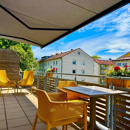 Boardinghouse Home - Adults Only --3