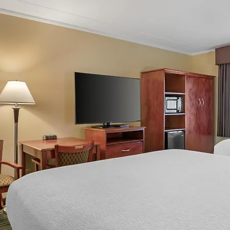 Best Western Plus Traverse City-2