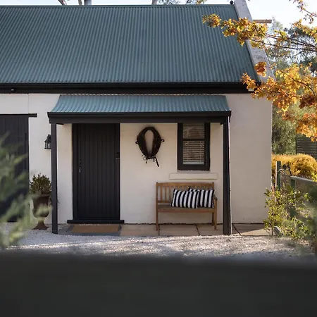 St Helen'S Cottages-3