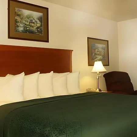 Quality Inn Kearney-2