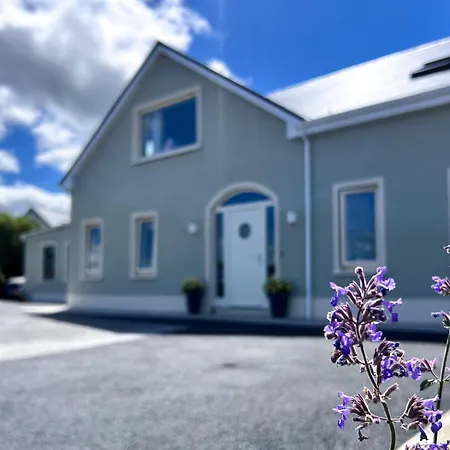Coach House Lodge-3
