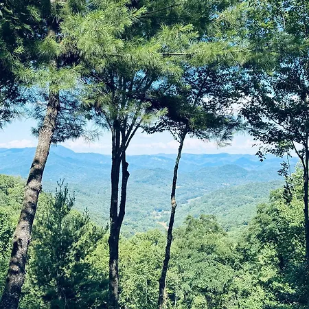 Elk & Embers Mountain Hideaway-3