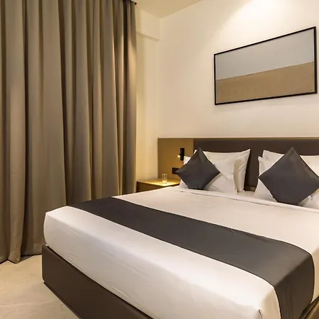 Hotel Starlight By Avana, 400M From Us Consulate Hyderabad-2