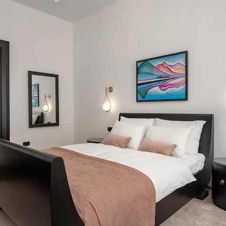 Mas Plaza Rooms - Adults Only-3