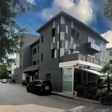 Hotel Nuova Mestre-3