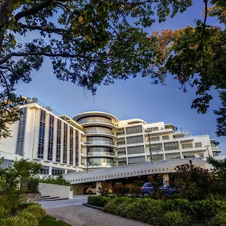 Mantra Charles Hotel-3