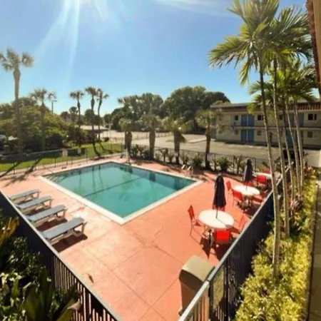 Motel 6 Riviera Beach Fl-2