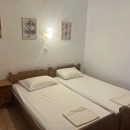 Hotel Kosmas-2