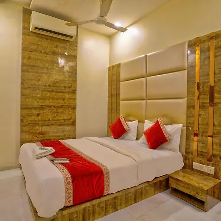 Hotel Magnet Terminal-2-2