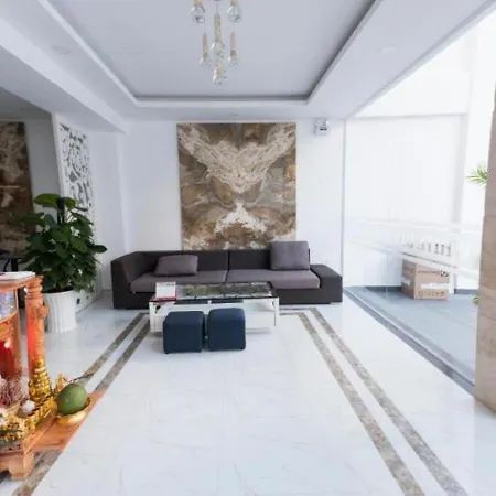 White Diamond Airport Hotel-3