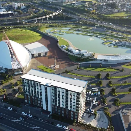 Ramada Suites By Wyndham Auckland Manukau Pacfic Centre-3