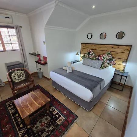 The Oak Potch Guesthouse-2